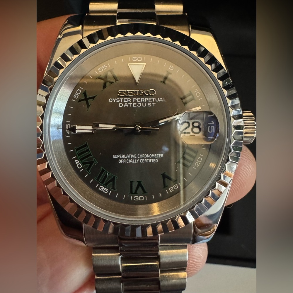 🟢 Seiko “Wimbledon” Datejust Style – NH35 Automatic movement 🕰️